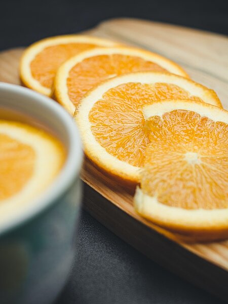 Eine Darstellung von Orangen