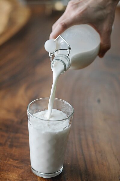 Eine Darstellung von Milch